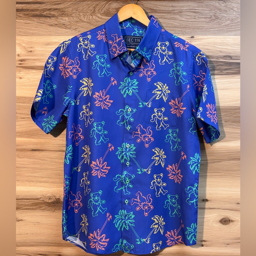SEC 119 NYC Grateful Dead Dancing Bears button up shirt size L.